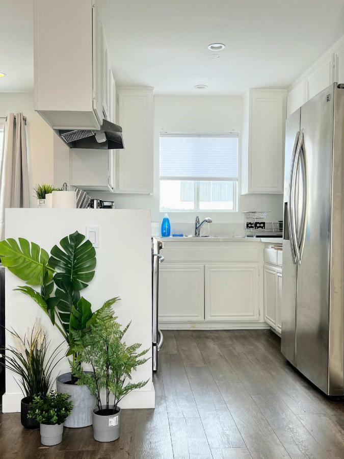 Вилла Hollywood Purple Habitat Лос-Анджелес Экстерьер фото